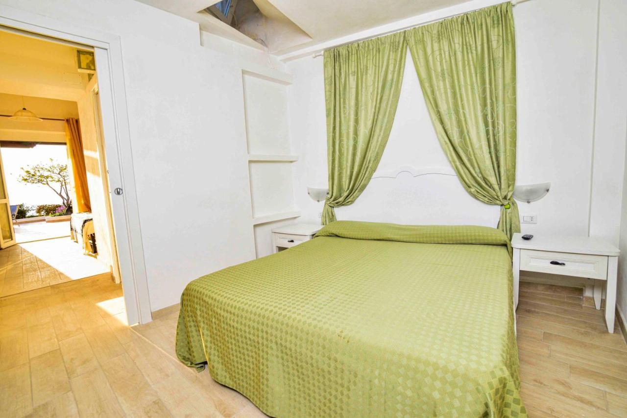 Solemareponza Monolocali La Piana Apartment Екстериор снимка