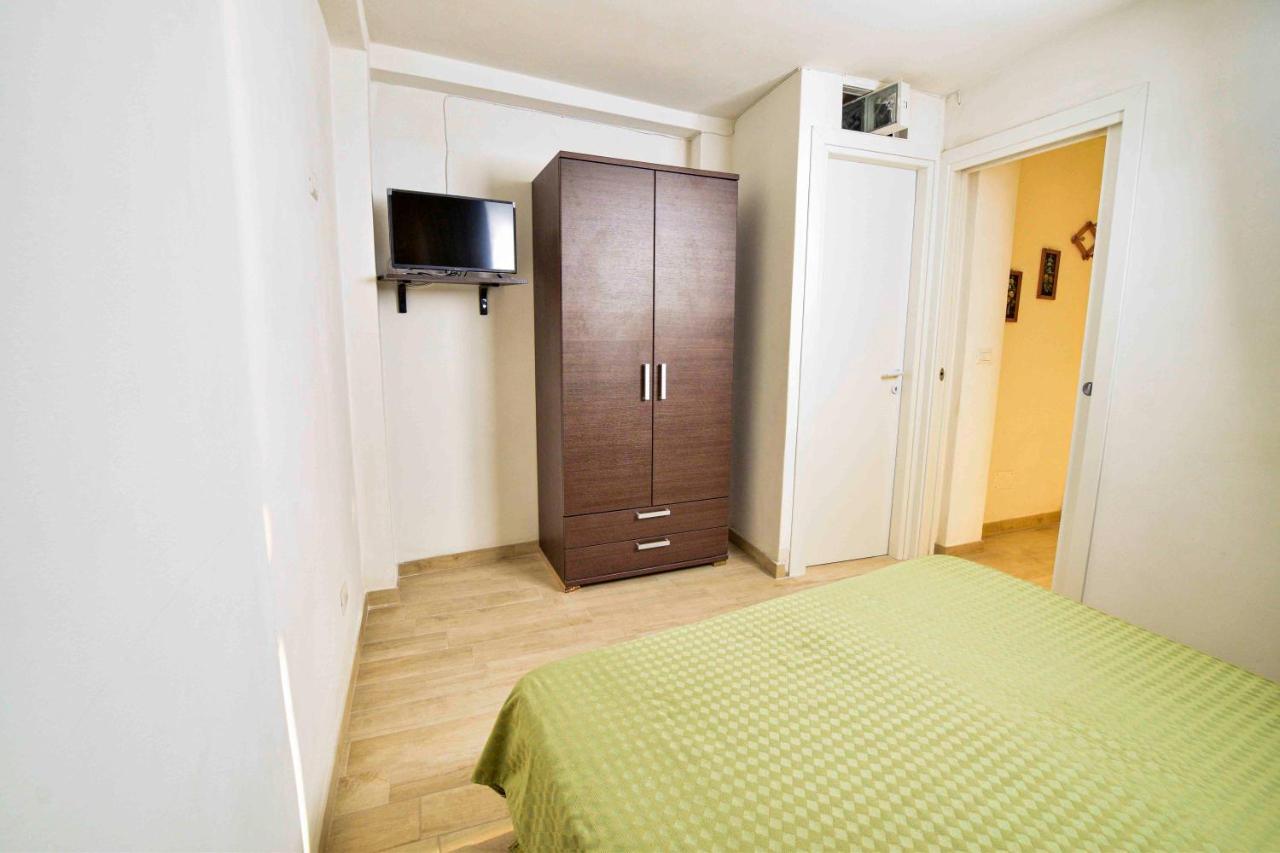 Solemareponza Monolocali La Piana Apartment Екстериор снимка